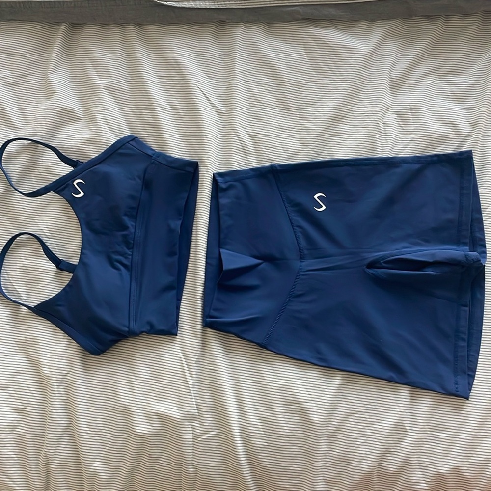 Size XS TLF blue workout set